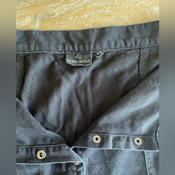 Black jean skirt! Worn once!! - Picture 2 of 4